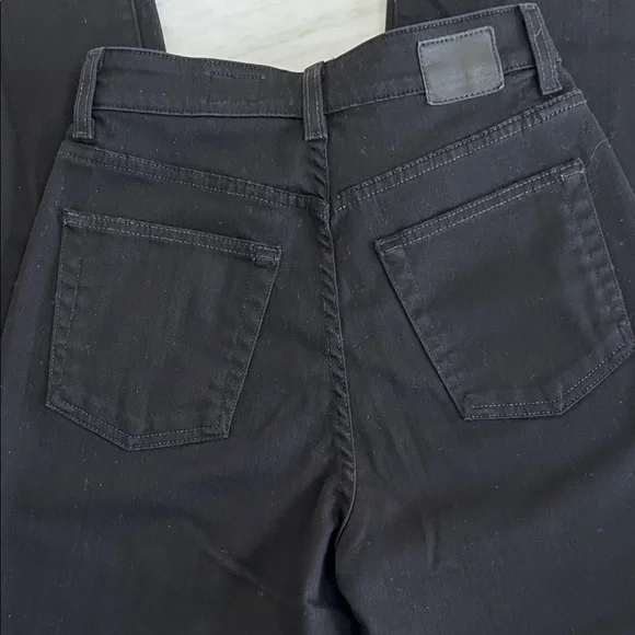 Ag Adriano Goldschmied Black Ultra High Rise Wide leg DEVEN Jeans - Picture 7 of 9